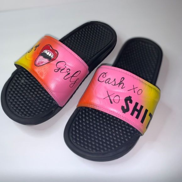 Size 9 - Picture 4 of 4